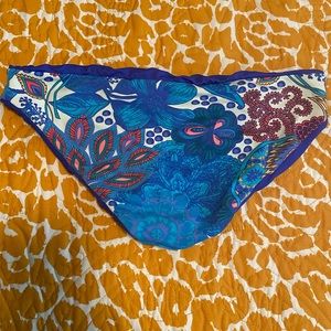 Maaji Reversible bathing suit bottoms